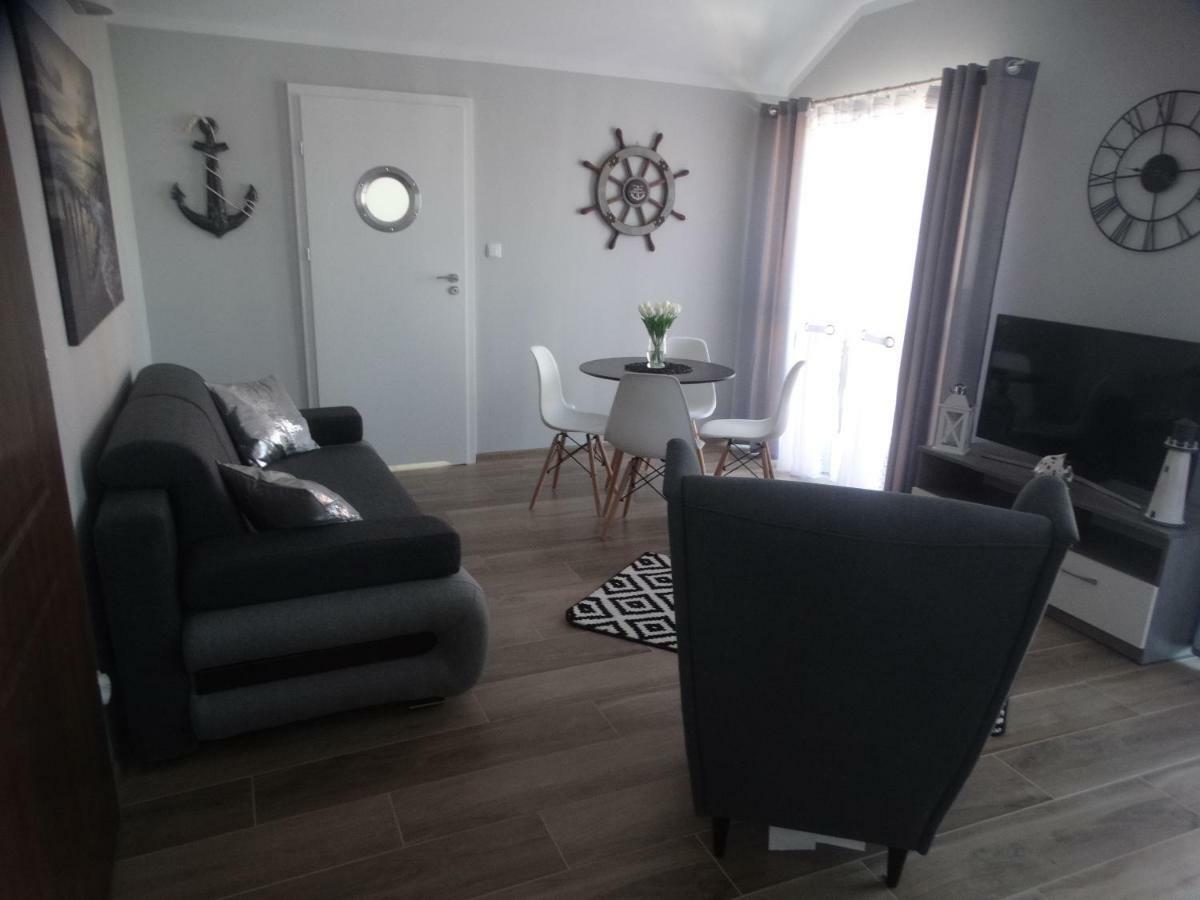 Appartamento Apartament Slowinski Rowy  Esterno foto